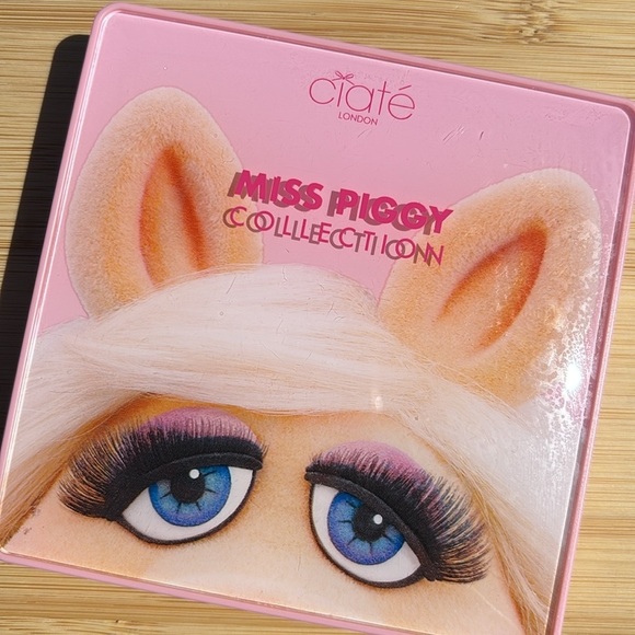Brand New Ciate X Disney Miss Piggy Collection Muppets Blush Palette Quad RARE - Picture 8 of 8